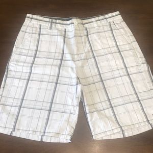O’Neill Khaki Shorts - 36